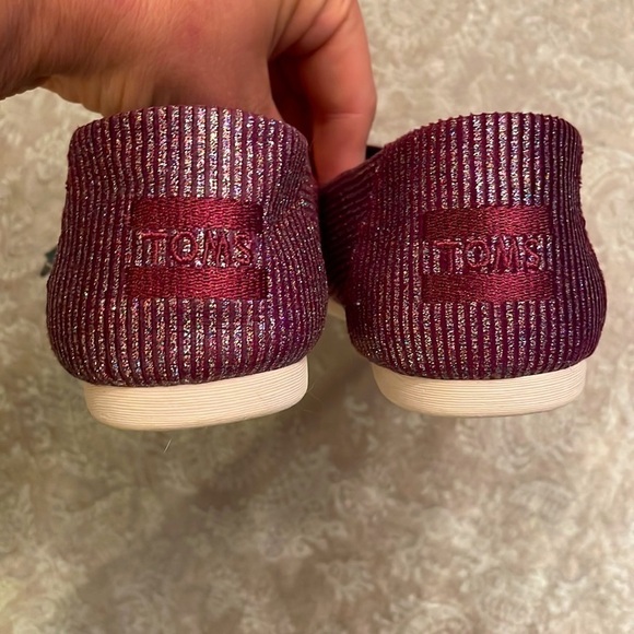 Brand New Toms Cabernet Glitter Rib Knit Slip On Shoes Casual Sparkly Canvas - Picture 12 of 16